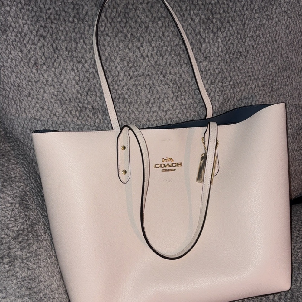 Coach Women's Elegant Cream Tote